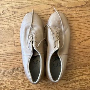 Tan Leather Bloch Tap Shoes